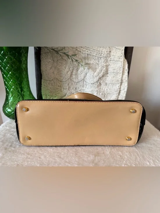 Arcadia Leather Made in Italy Purse - Picture 9 of 11